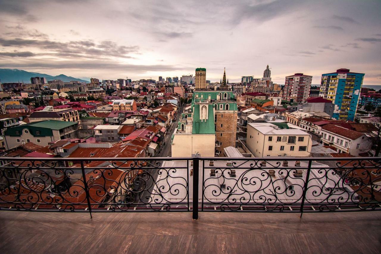 Daros Apartment Batumi Ngoại thất bức ảnh