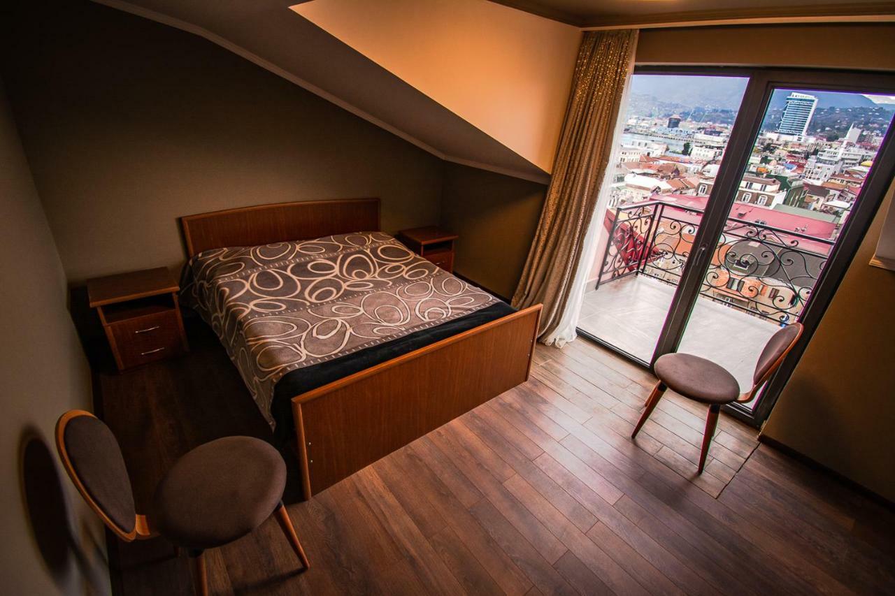 Daros Apartment Batumi Ngoại thất bức ảnh
