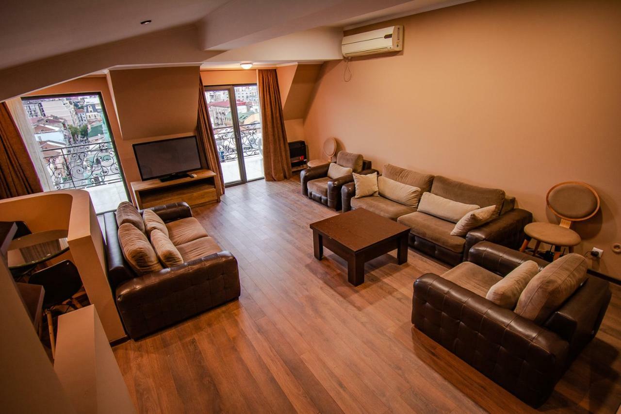 Daros Apartment Batumi Ngoại thất bức ảnh
