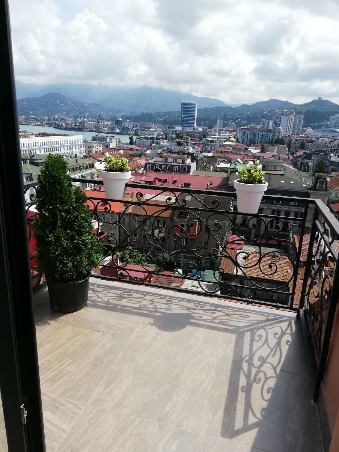Daros Apartment Batumi Ngoại thất bức ảnh